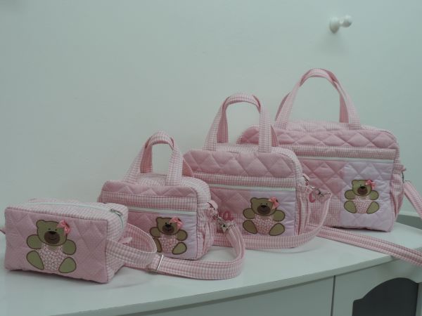 KIT  P M G + NECESSAIRE ROSA URSINHA